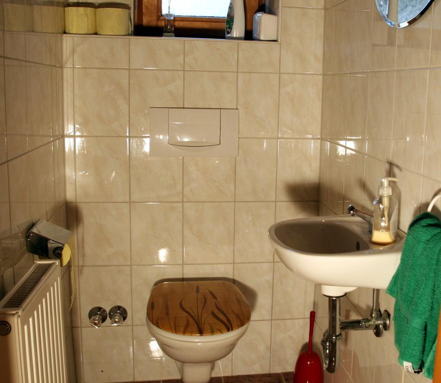 Ferienwohnung Felix-Adults Only ノイシュティフト・イム・シュトゥーバイタール エクステリア 写真